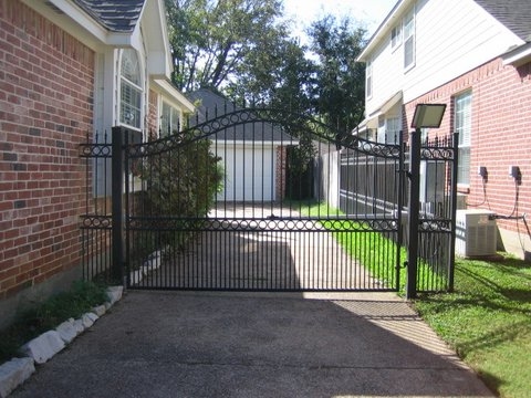 Images Dallas Fence Experts