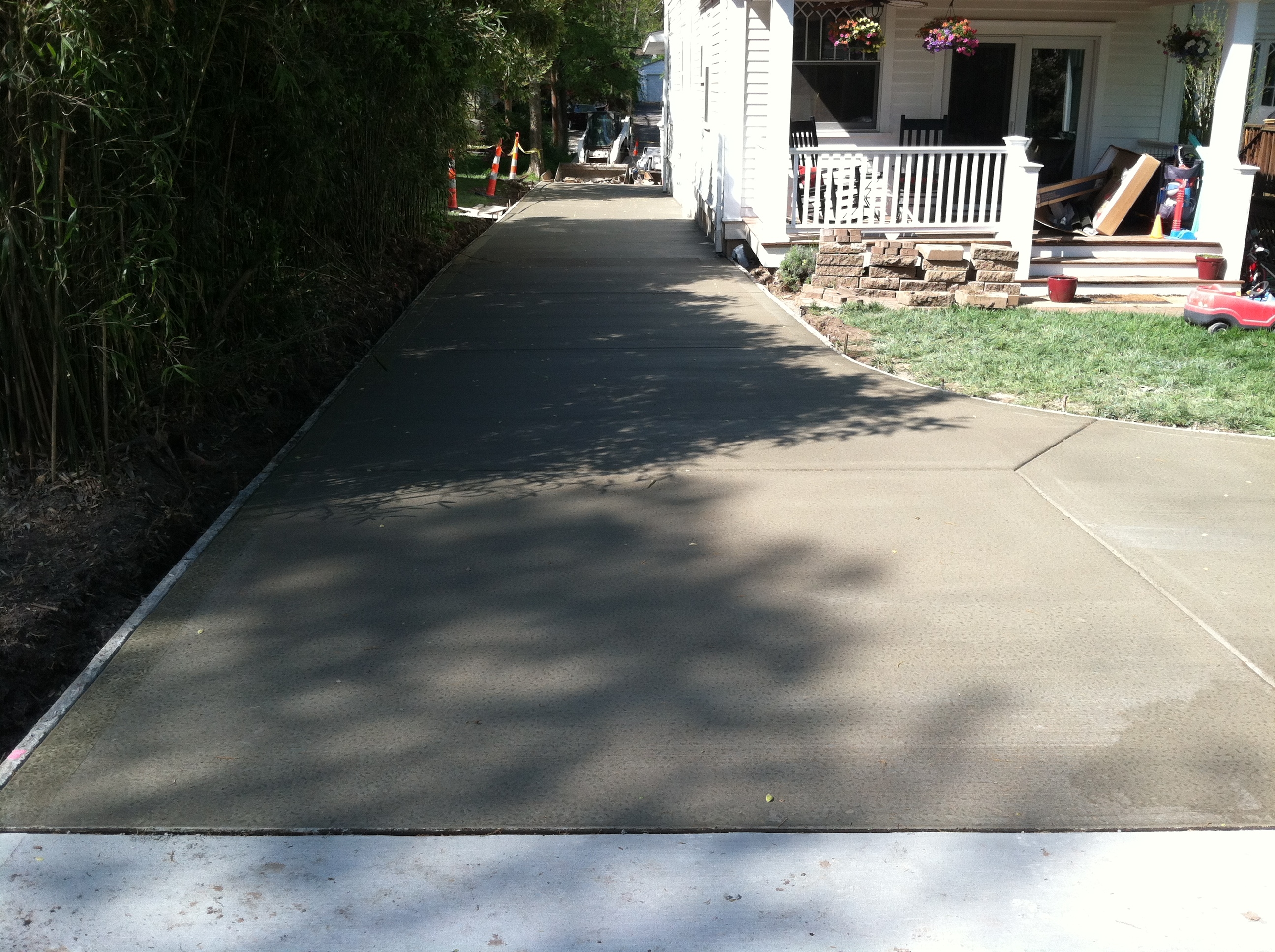 3rd pour of driveway