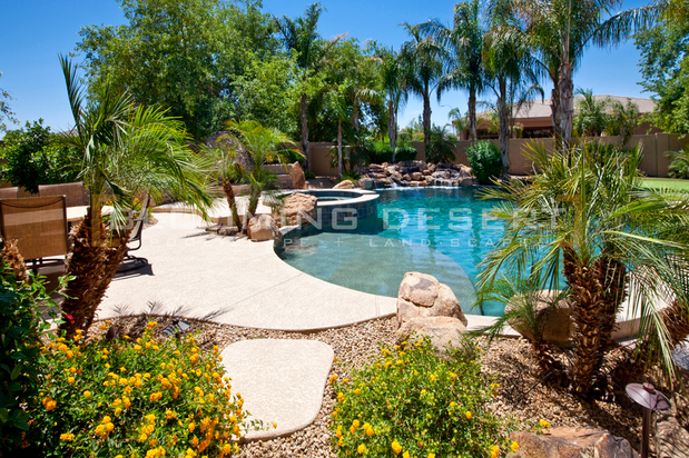 Images Blooming Desert Landscaping Inc.
