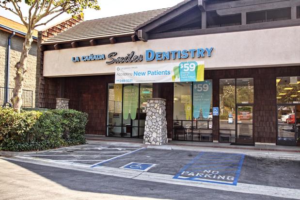 Images La Canada Smiles Dentistry