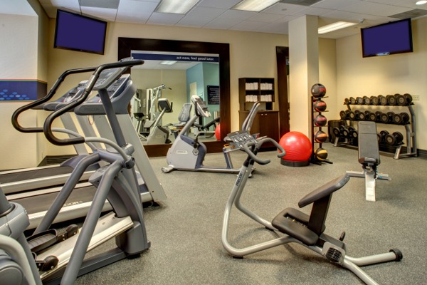 Hampton Inn & Suites by Hilton Miami Airport South - Blue Lagoon Photo