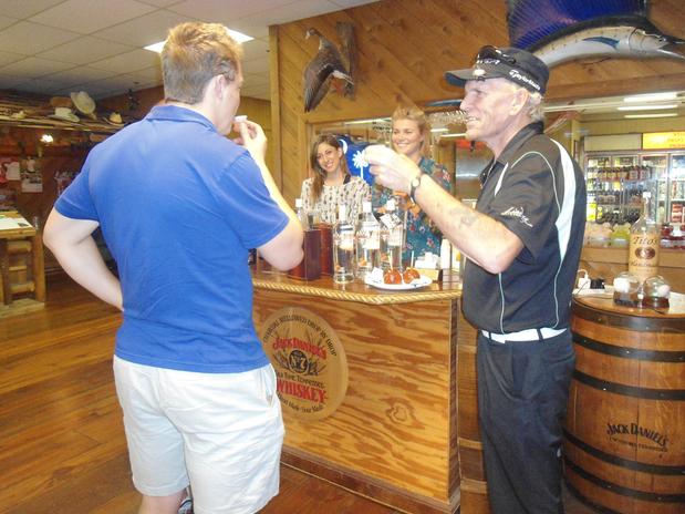 Images Owens Liquors