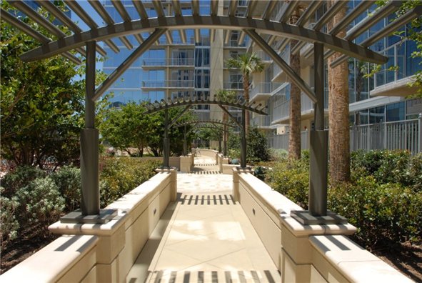 Glass House by Windsor