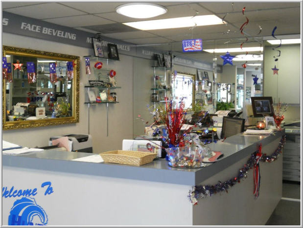 Images Huntington Beach Glass & Mirror