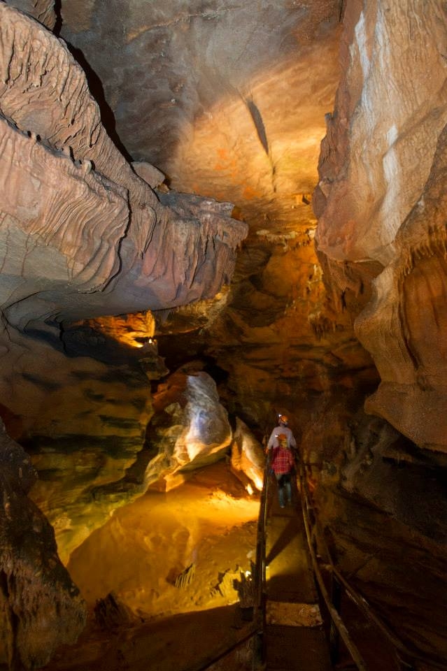Hurricane River Caverns