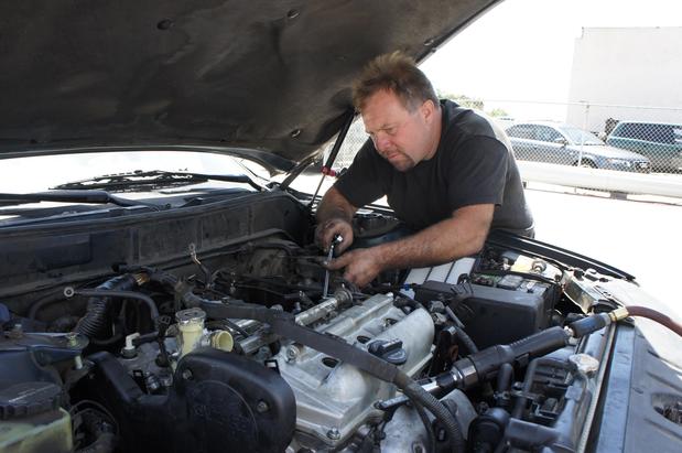 Images Curbside Mobile Mechanic Santa Barbara