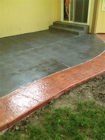 Patio with mag swirl finish with a stamped border with color