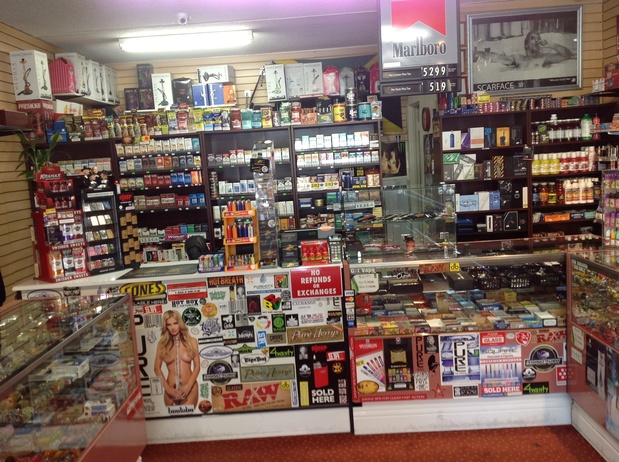 Images Mike's Smoke Shop