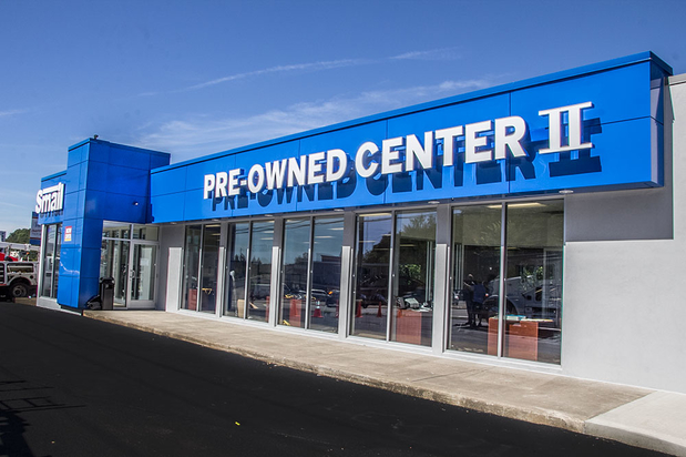 Images Smail Pre-Owned Center