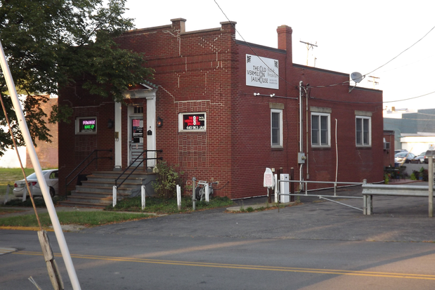 Images The Old Vermilion Jailhouse Bed and Breakfast